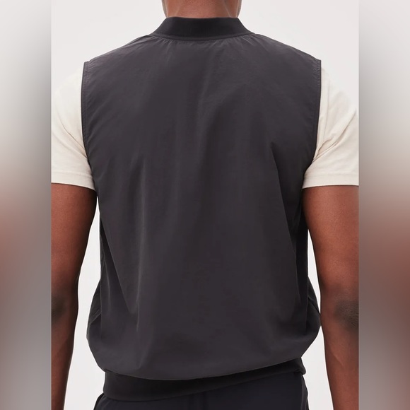 NWT Outdoor Voices RecTrek Vest - Picture 4 of 5